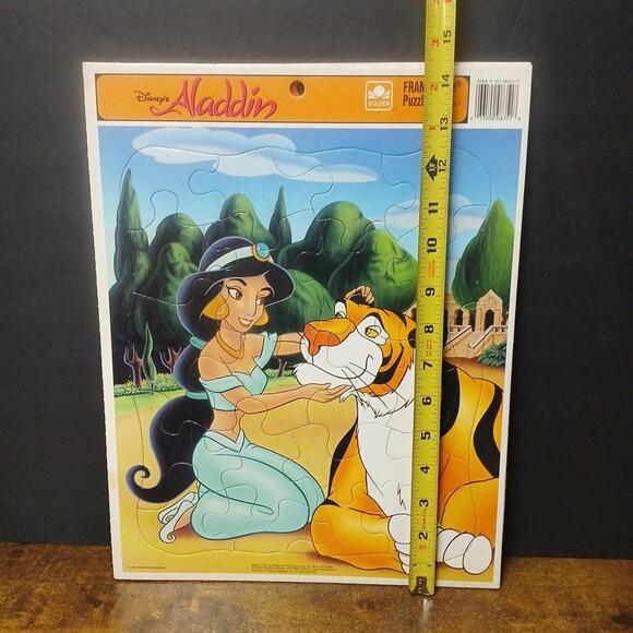 Lot of 2 Vintage Disney Frame Tray Puzzles, Aladdin & The Lion King, Ages 3-7 - Picture 6 of 6
